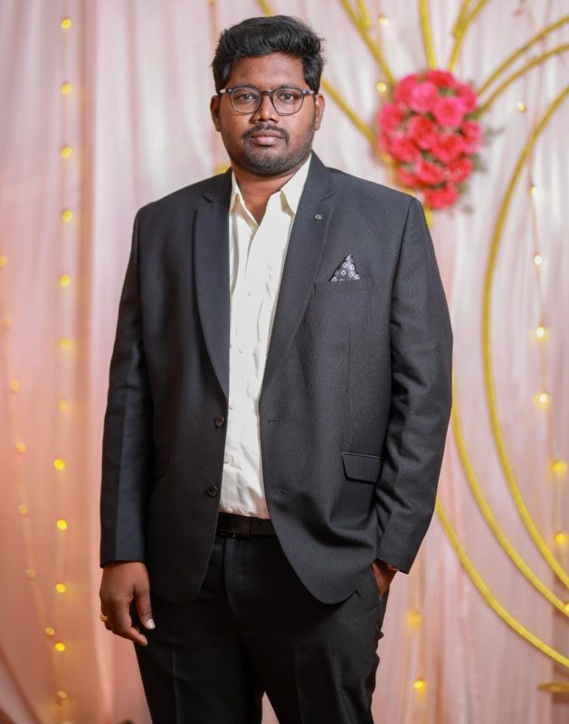 A. லோகேஷ் 